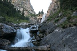 Barskoon waterfall