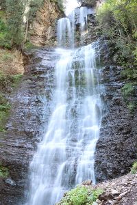 Waterfall "Maiden Braids" - Altitude: 25 meters, Altitude: 2460 meters