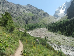 Path to Ak-Sai waterfall