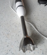 Preparing the immersion blender